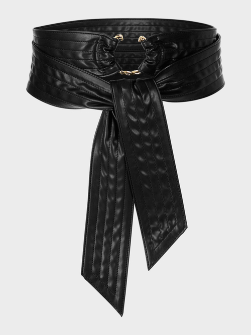 Waist belt with twisted decorated ring