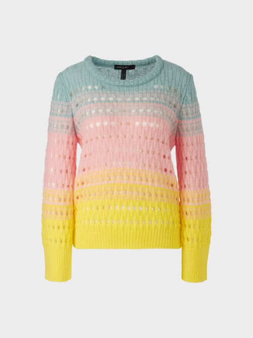 Pull rayé tricoté en Allemagne