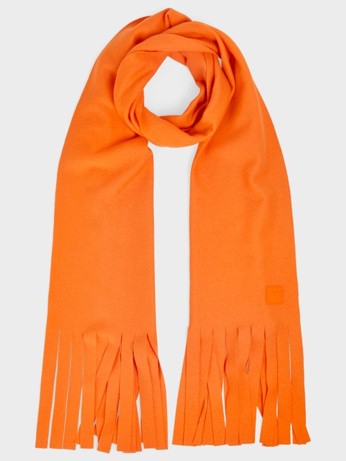Fransenschal Knitted in Germany