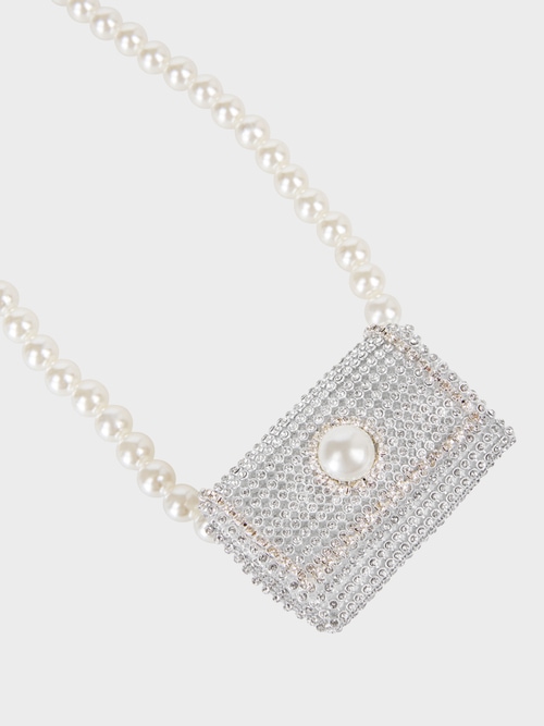 Ceinture à perles avec mini-pochette