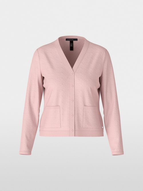 Cardigan tricoté en Allemagne