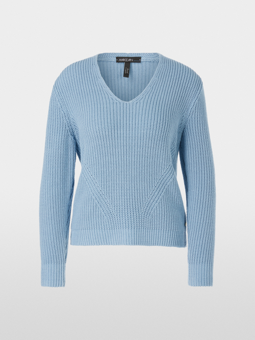 V-neck sweater Knitted in Germany