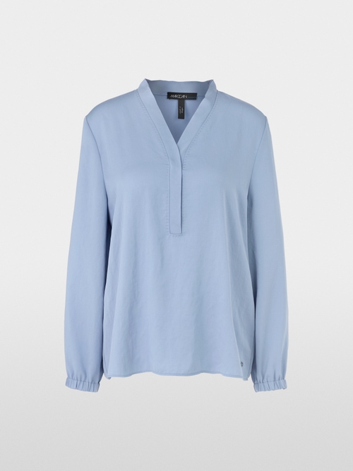 "Rethink Together" V-neck blouse