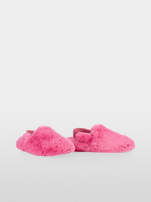 House Slippers in Fun Fur