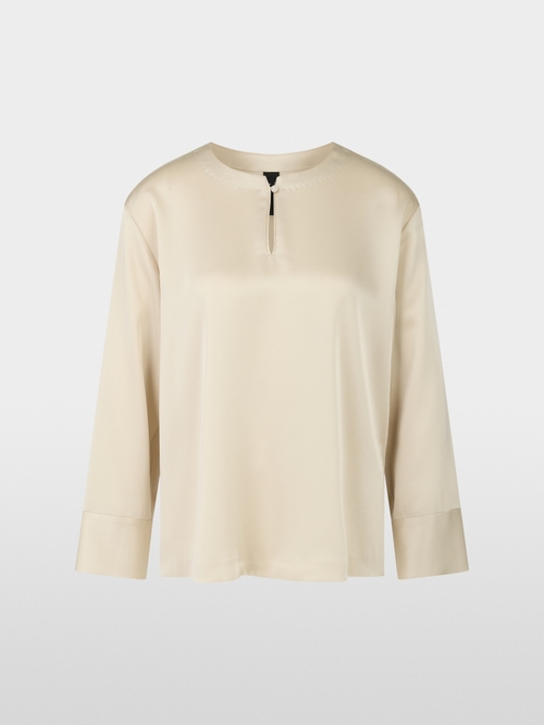 Kraagloze blouse - effen en met glans