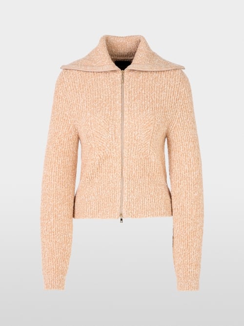 Flauschiger Cardigan Knitted in Germany