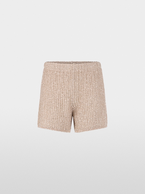 Airy shorts knitted in Germany