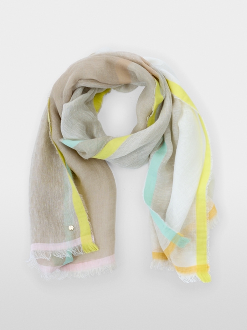 Schal in luftiger Leinenoptik