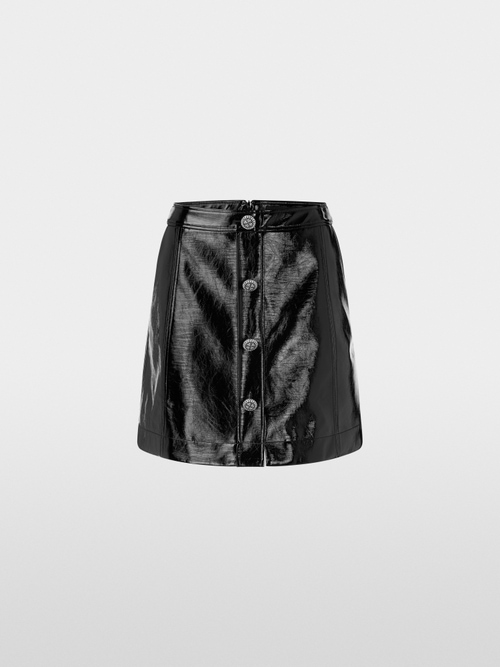 Glanzende minirok in funleerlook