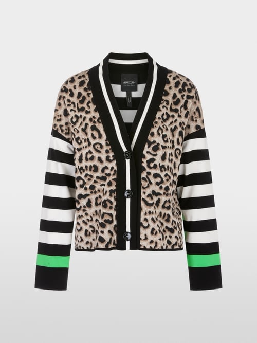 Cardigan tricoté en Allemagne