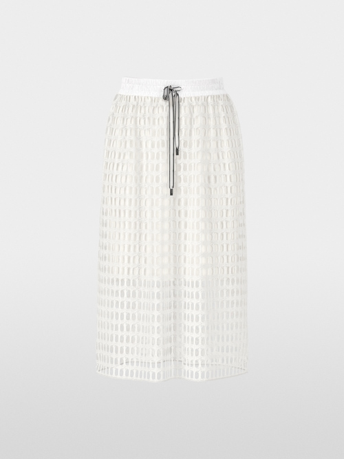 Airy skirt in openwork mesh knit