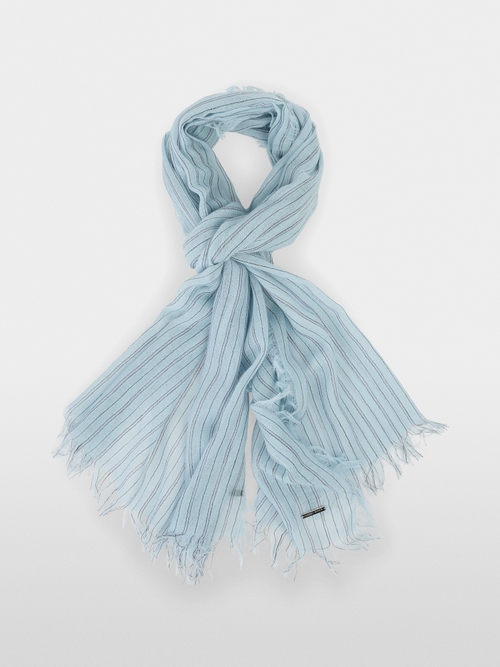 Lightweight woven wool scarf