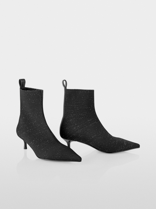 Pointed ankle boots in glitter knit